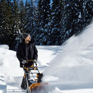 Näin hoidat lumityöt vaivattomasti kunnon välineillä!