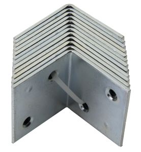 Kulmarauta 30 x 30 mm 12 kpl