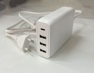 Laturi 45 W 3 x USB-A 1 x USB-C