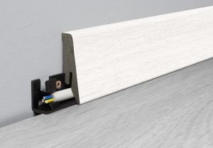 Jalkalista Logoclic K58C Element Flex Tammi Almeria 18 x 58 x 2600 mm