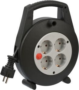 Kaapelikela sisäkäyttöön Brennenstuhl® 4-os 3x1,5 mm² 5 m