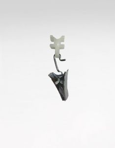 U-kiskon Liuku Nipistimellä Hasta Valkoinen