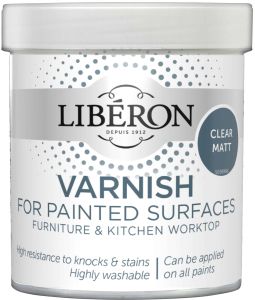 Kalustelakka Liberon maalatulle pinnalle matta 500 ml