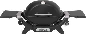 Kaasugrilli Weber Q1200N sivupöydillä