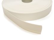 Jalkalista Dione PVC valkoinen 40 x 11 mm