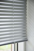 Alumiinisälekaihdin Hasta 60x160 cm Harmaa